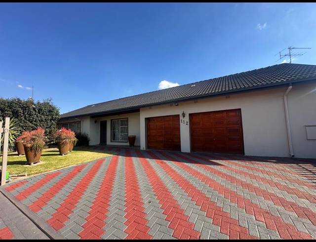 4 BEDROOM HOUSE FOR SALE IN RANDHART